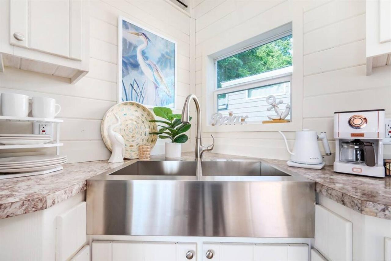 4 Heron Haus, Luxury Tiny House, Pet Friendly, Mins To Downtown Guntersville Exterior foto